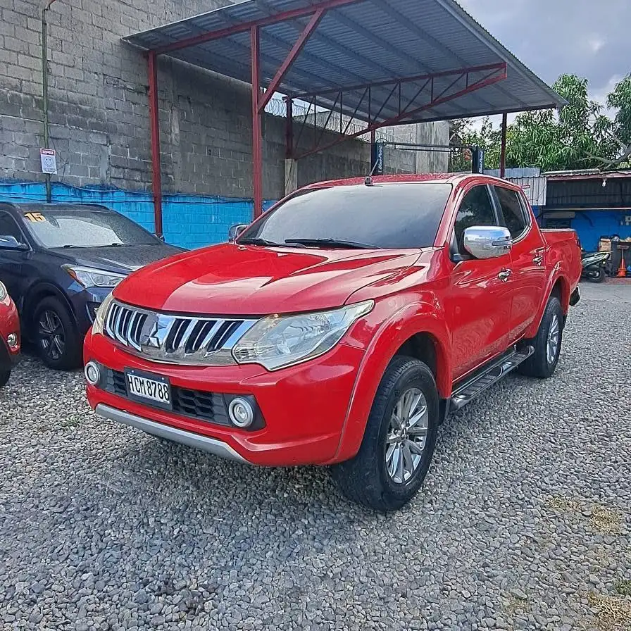 Mitsubishi L200 Sportero año 2017